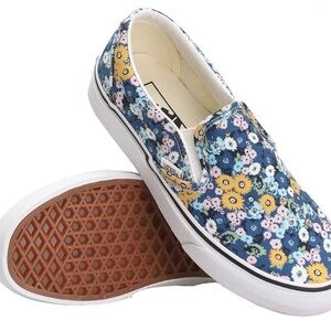 VAN’S Floral Womens Slip On - Size 7